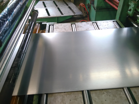JIS ASTM AISI Q195 Q215 Q235 Materiale lamiera di acciaio galvanizzato 0,5 mm 1 mm 2 mm Spessore