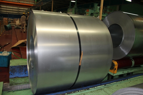 AISI JIS ASTM Q235 Q215 Q345 Classe di acciaio galvanizzato bobina laminata a freddo / laminata a caldo
