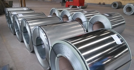 Coil di acciaio galvanizzato a caldo / a freddo AISI JIS ASTM Q345 Q235 Q215 grado